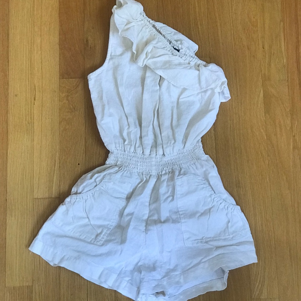White/cream off the shoulder ruffled romper